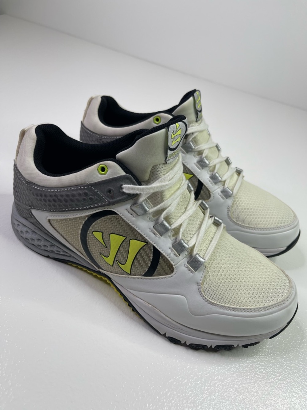 Warrior Siege WL White Lime Green Lacrosse Training Shoes Size 10.5